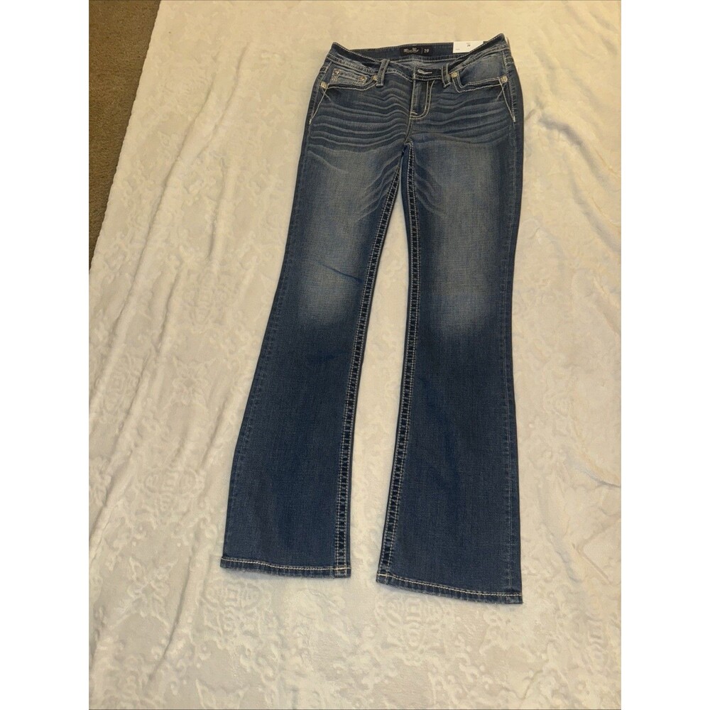 Miss Me Jeans, Slim Boot Women's Size 29 Blue, Denim, Gems Back Pocket, Flared - Picture 6 of 16